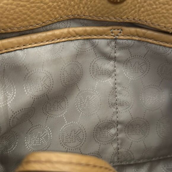 NWOT MICHAEL KORS Jet Set Chain Medium Acorn Leather Shoulder Bag - Picture 4 of 16